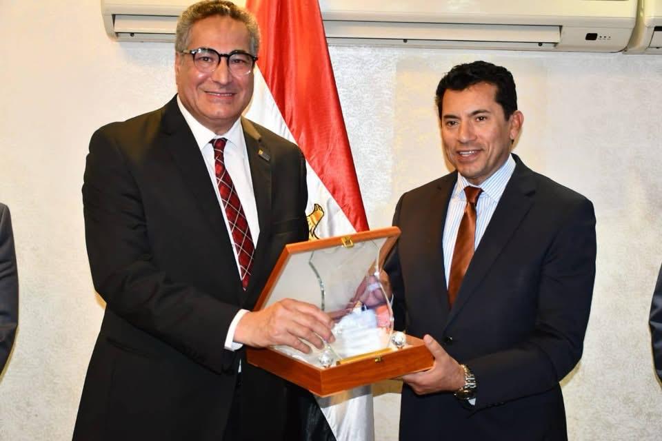 مراكز ريادة الأعمال ومبادرة “كن مستعدا”